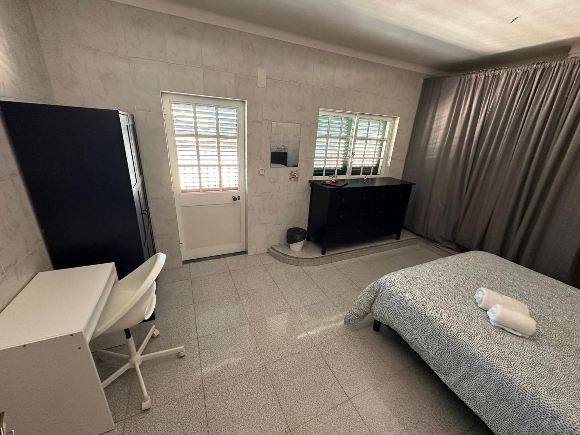 Quartos Em Arrentela Exteriör bild